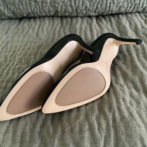 New black patent heels size 8